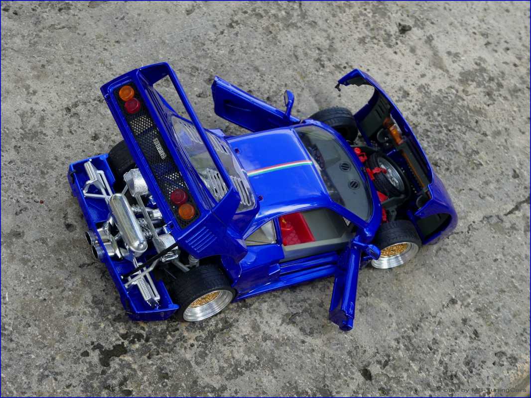 1:18 Ferrari F40 GTO + 3tlg.BBS Alu-Felgen + BBR Vitrine = UNIKAT